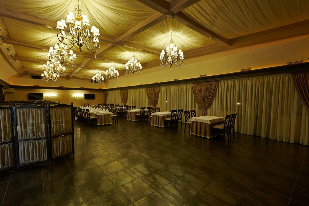 Charivna Taistra Bed & Breakfast Brovary Dış mekan fotoğraf